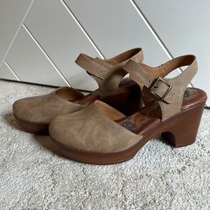 Clog Sandals - BOC